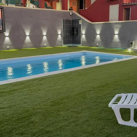 Nicolai Private Pool 20guests