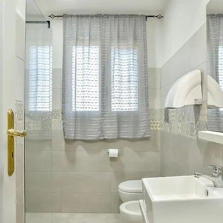 Nicolai Private Pool 20guests *